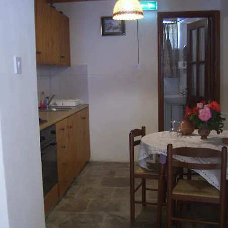 Country house Aristos Houses *